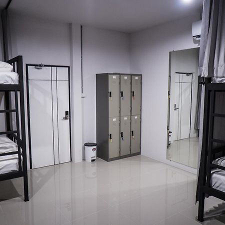 Zen Hostel Chiangmai Chiang Mai Exteriör bild