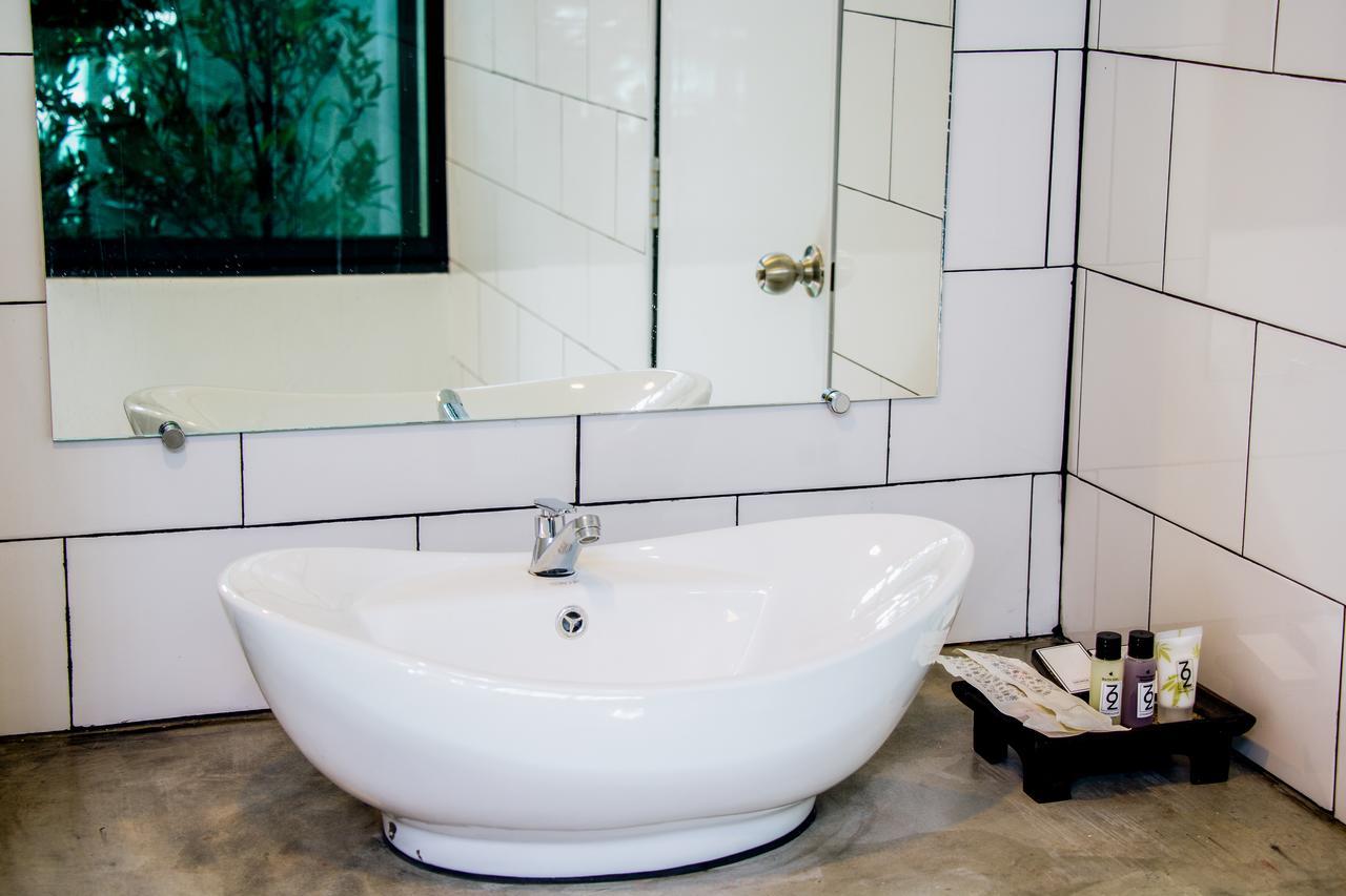 Zen Hostel Chiangmai Chiang Mai Exteriör bild