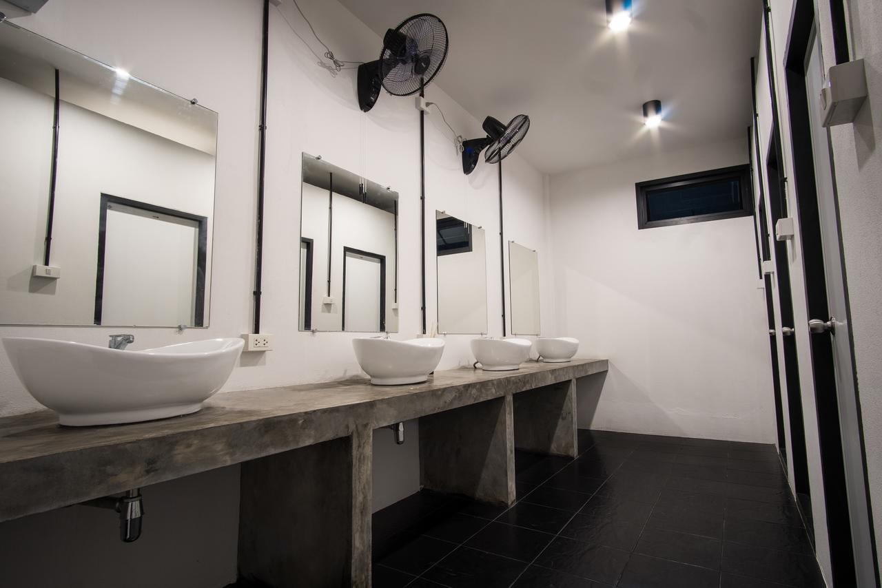 Zen Hostel Chiangmai Chiang Mai Exteriör bild