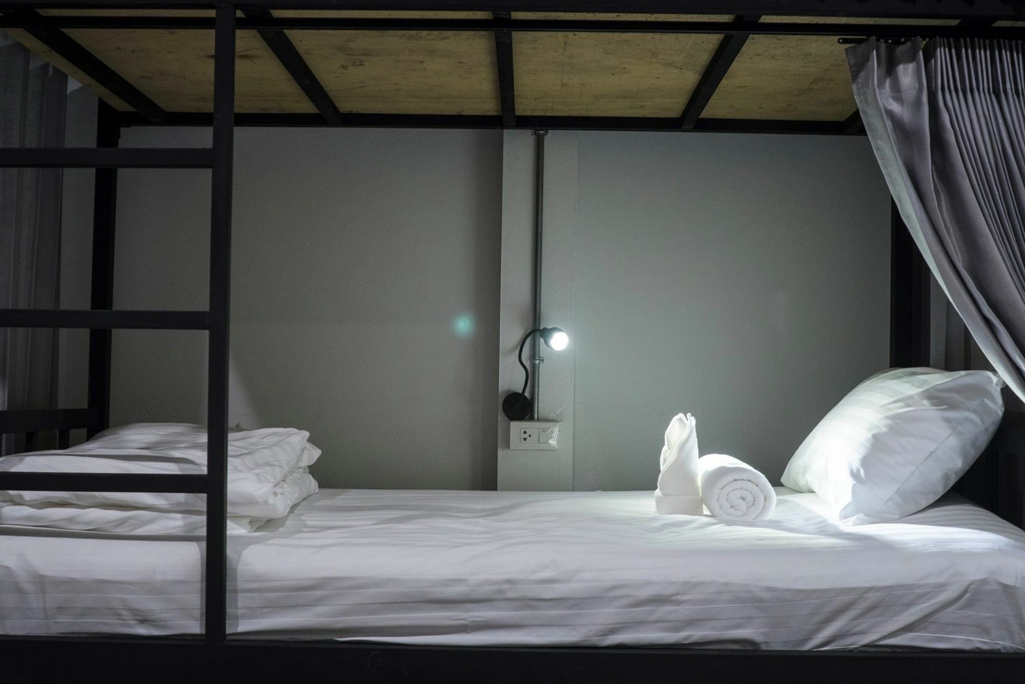 Zen Hostel Chiangmai Chiang Mai Exteriör bild