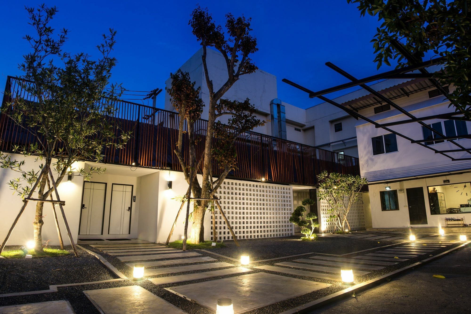 Zen Hostel Chiangmai Chiang Mai Exteriör bild