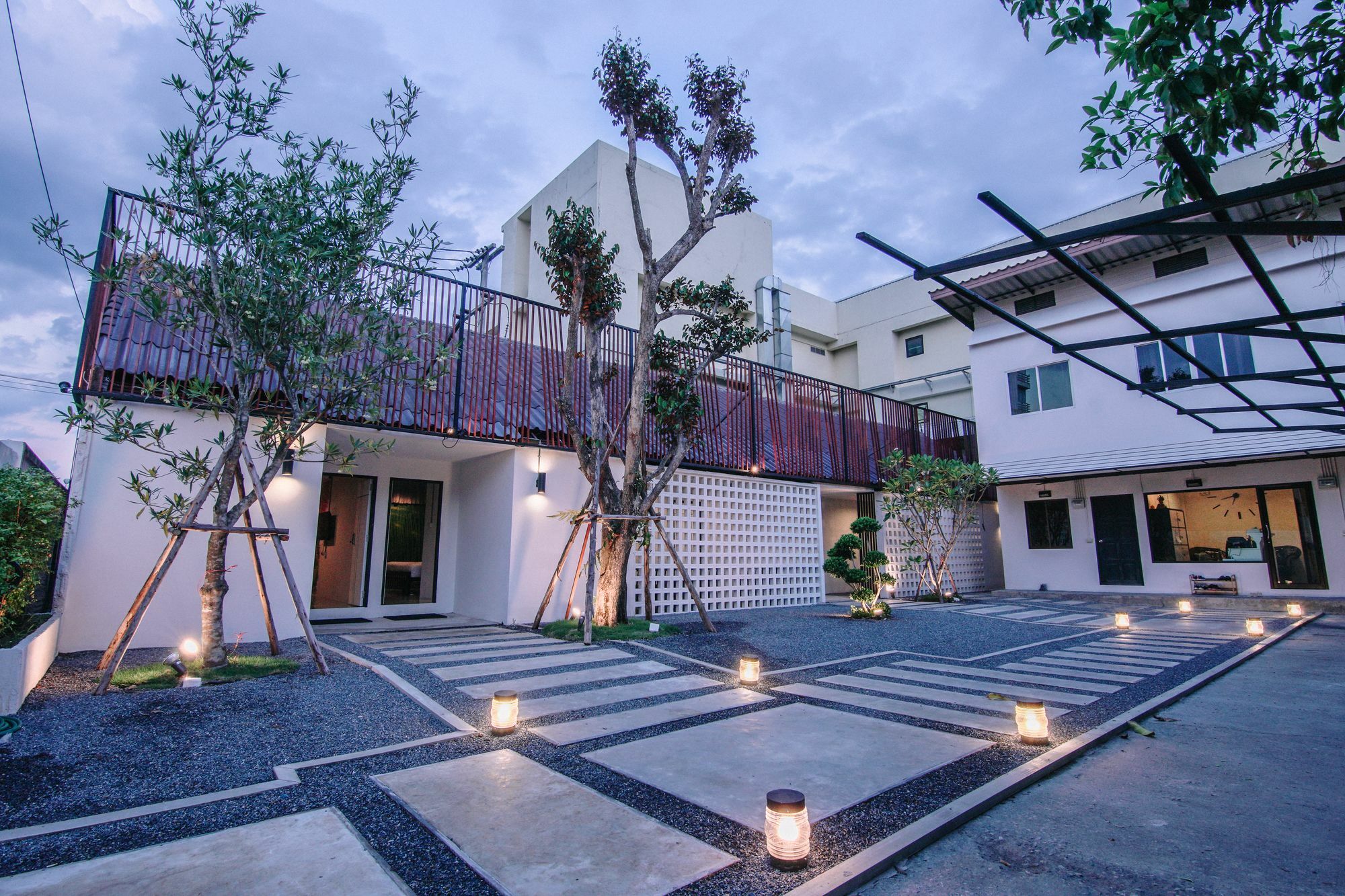 Zen Hostel Chiangmai Chiang Mai Exteriör bild